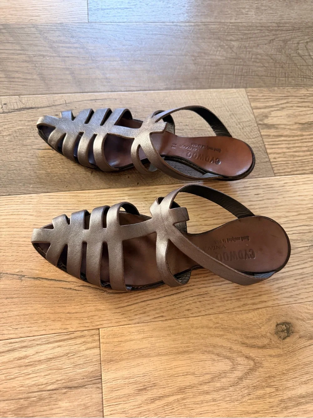 Vintage Cydwoq Made in USA Fisherman sandal